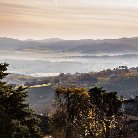 Castello Di Montegridolfo Spa Resort Екстер'єр фото