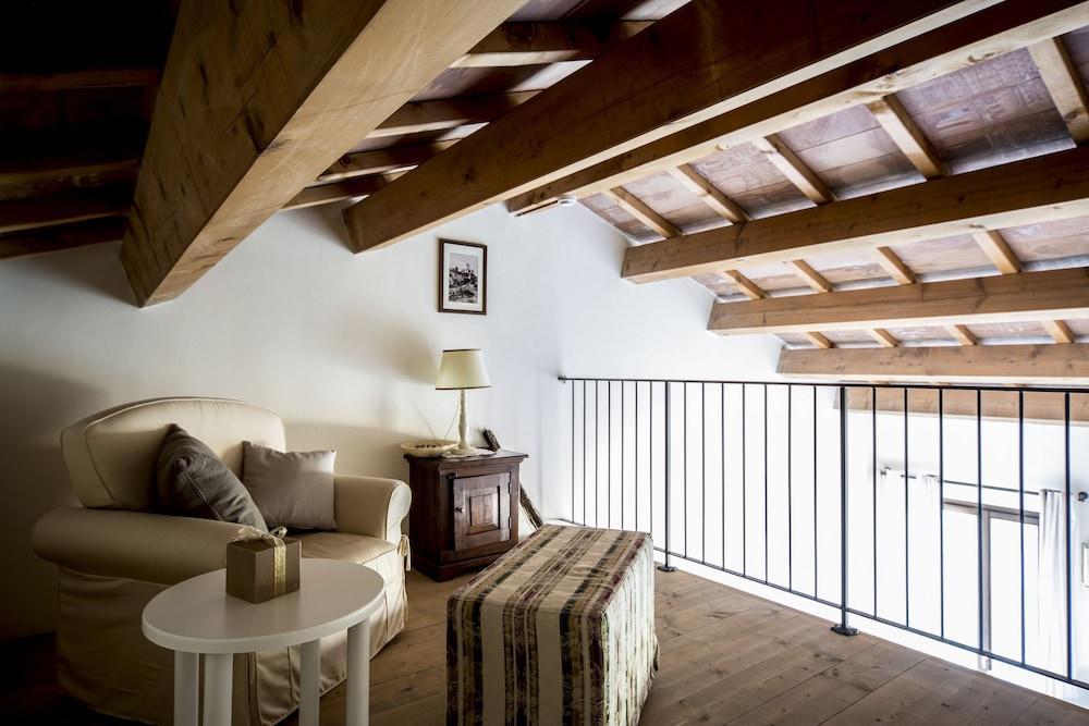 Castello Di Montegridolfo Spa Resort Екстер'єр фото