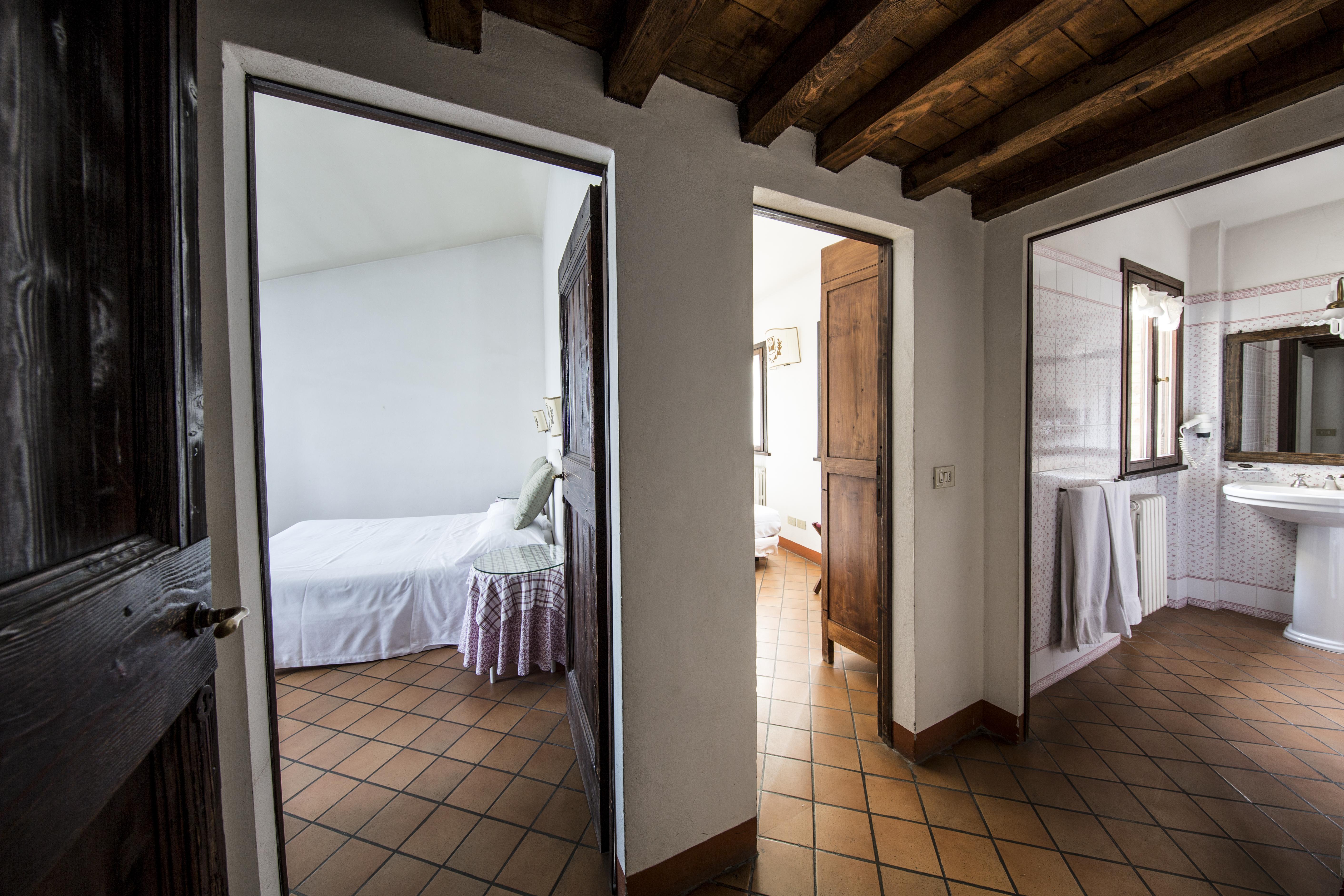 Castello Di Montegridolfo Spa Resort Екстер'єр фото