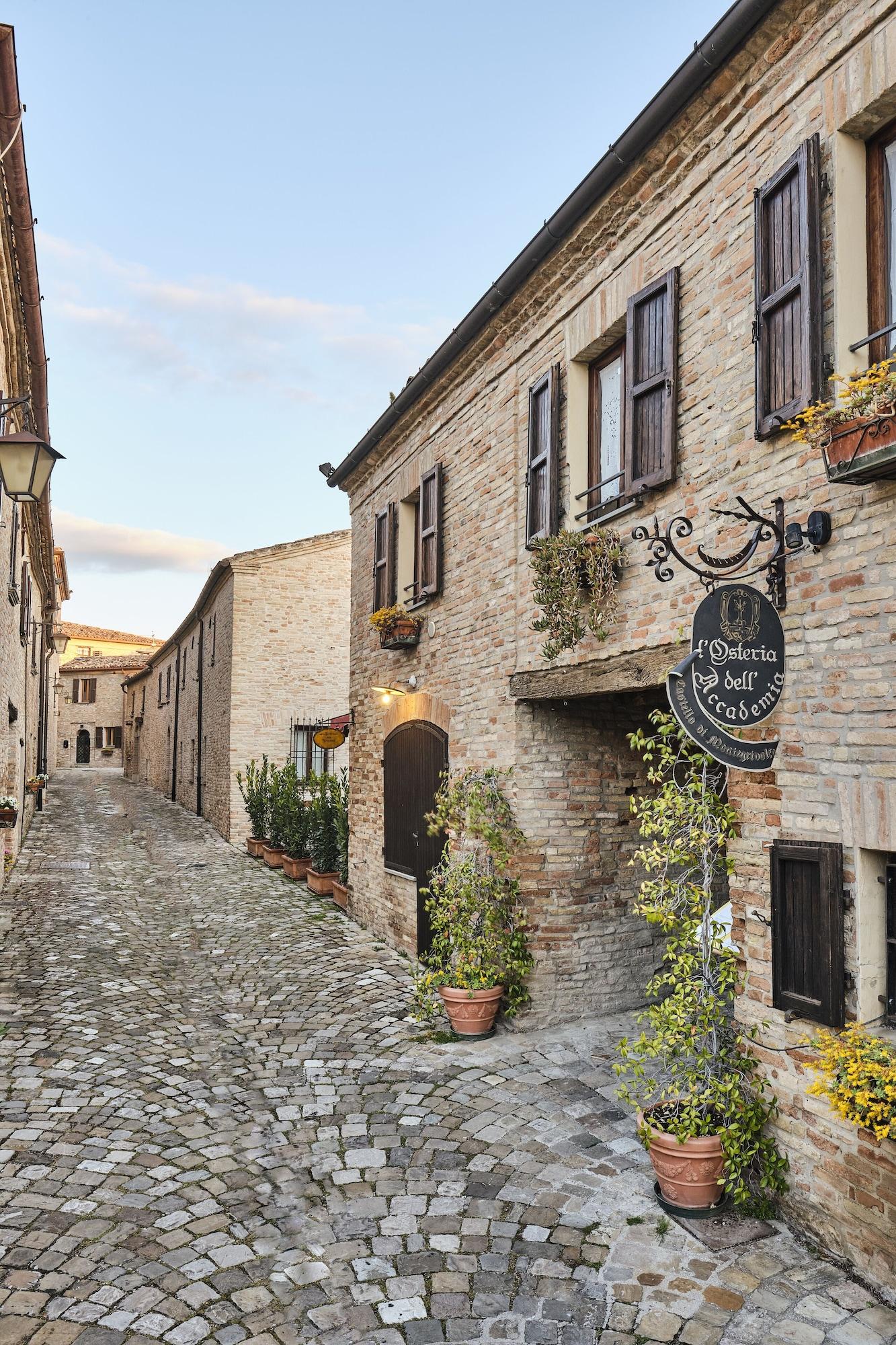 Castello Di Montegridolfo Spa Resort Екстер'єр фото