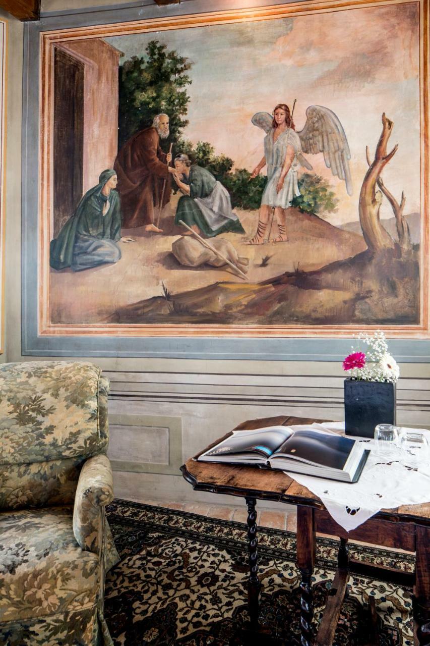 Castello Di Montegridolfo Spa Resort Екстер'єр фото